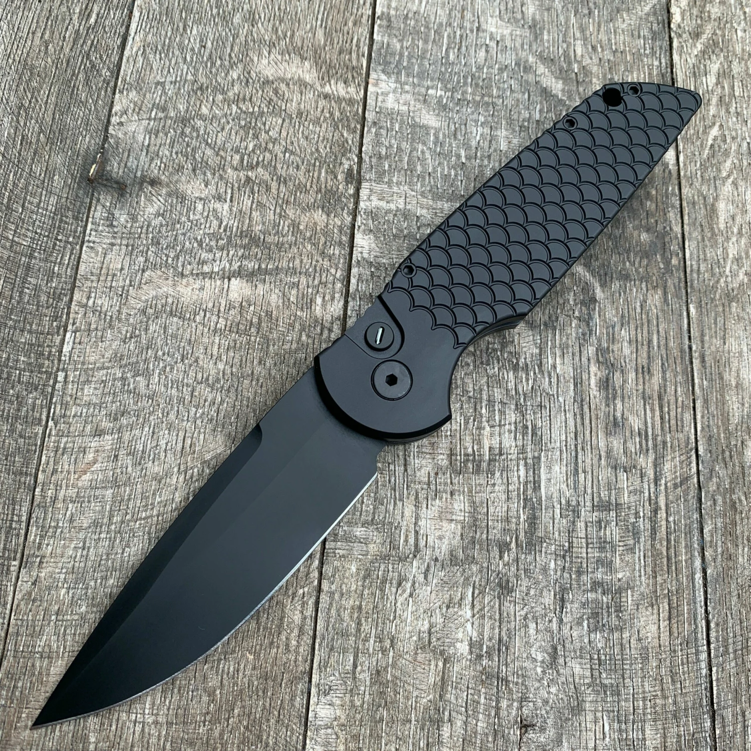 Pro-Tech TR-3 X1 Operator Automatic Knife Fish Scale (3.5" Black) 3 Pro-Tech TR-3 X1 Operator Automatic Knife Fish Scale (3.5" Black)