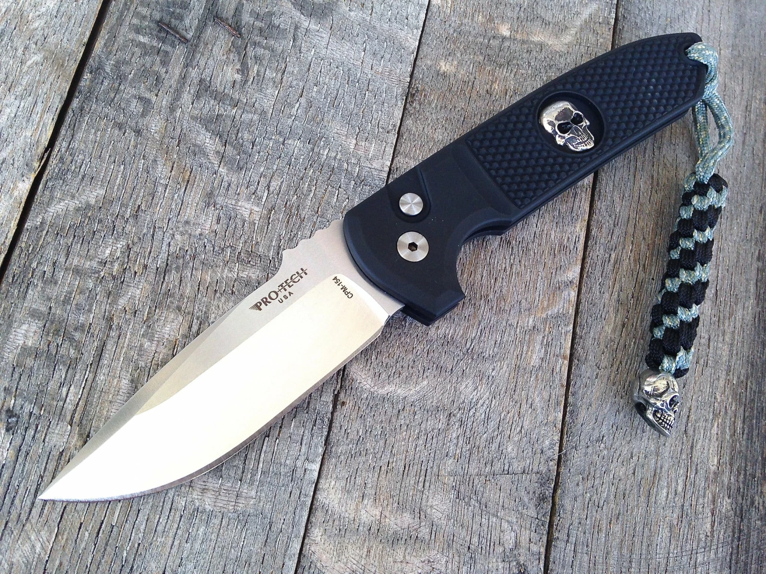 Protech Les George Rockeye Skull Satin Blade (3.375" Satin) LG-161 3 Protech Les George Rockeye Skull Satin Blade (3.375" Satin) LG-161